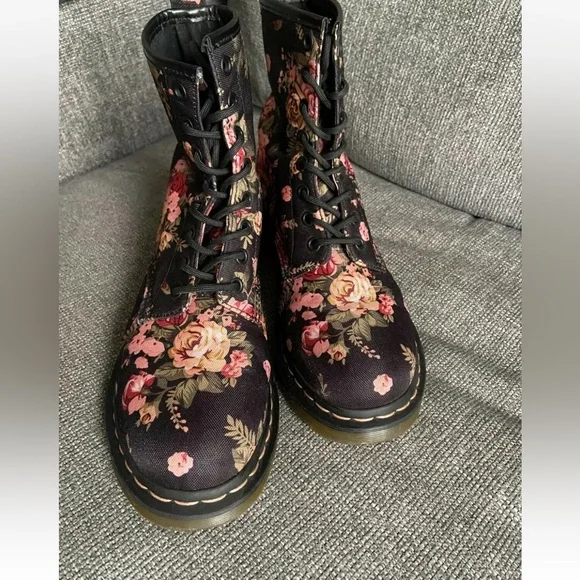 Doc martens pascal shop rose